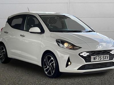 White Used 2025 Hyundai i10 Premium Hatchback | £16,999 (Fair price)