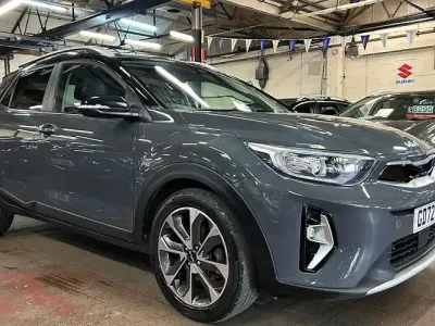 Używany Kia Stonic 120 KM (88 kW) 2022 SUV