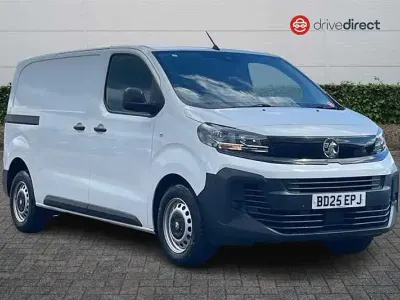 Gebraucht Vauxhall Vivaro S 120 PS (88 kW) 2025 Weiß Van / Kleinbus