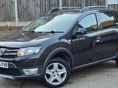 Used Dacia Sandero Lauréate 2014 Black Hatchback