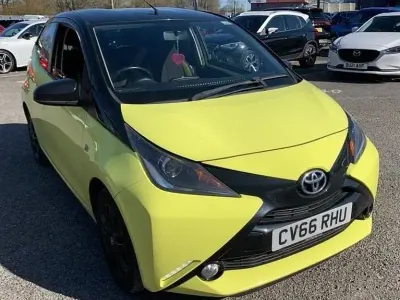 Usado Toyota Aygo X-cite 2016 Amarelo Citadino