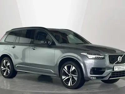 Used Volvo XC90 R-Design 247 HP (181 kW) 2020 SUV
