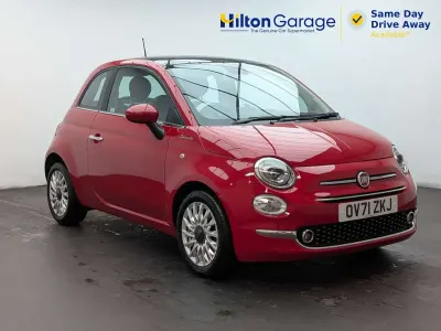 Used Fiat 500 Dolcevita 70 HP (51 kW) 2022 Red Hatchback