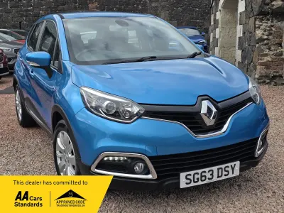 Used Renault Captur Expression+ 90 HP (66 kW) 2013 Blue SUV
