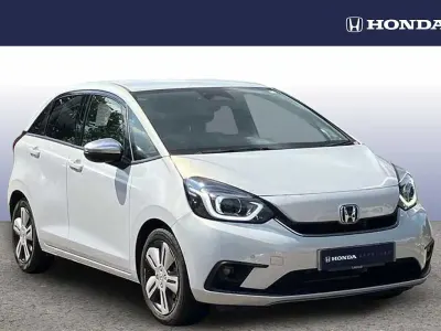 Used Honda Jazz Hybrid 109 HP (80 kW) 2021 White Hatchback