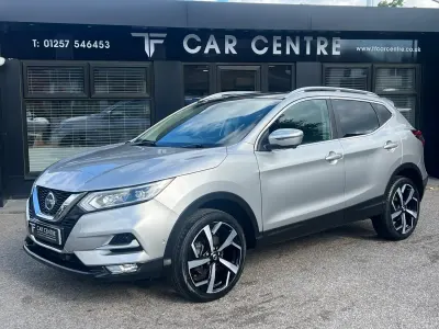 Używany Nissan Qashqai Tekna 130 KM (95 kW) 2018 Srebrny SUV