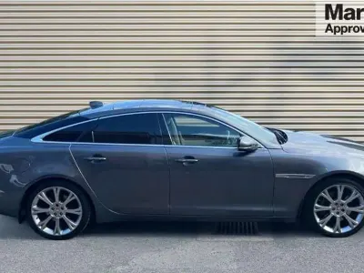 Used Jaguar XJ Portfolio 300 HP (220 kW) 2017 Corris grey metallic Sedan