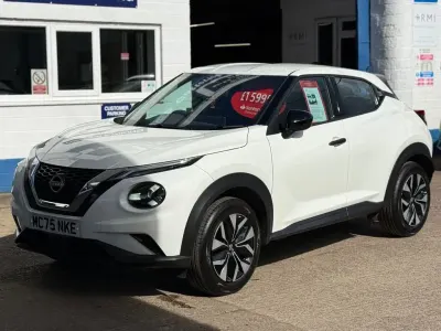 Usado Nissan Juke Acenta Premium 114 CV (83 kW) 2025 Blanco SUV