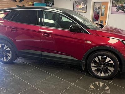 Used Vauxhall Grandland X SRi 130 HP (95 kW) 2021 Red SUV
