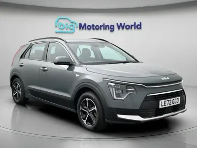 Used Kia Niro 141 HP (103 kW) 2023 Green SUV