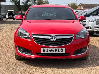 Used Vauxhall Insignia SRi 2015 Red Estate