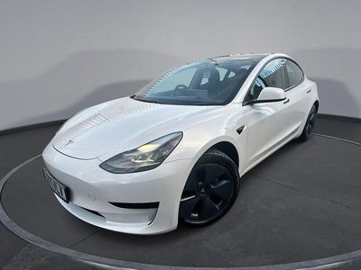 Used Tesla Model 3 Standard Range Plus 366 kW (498 HP) 2021 White Sedan