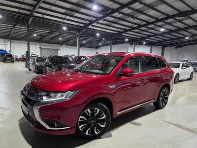 Mitsubishi Outlander P-HEV