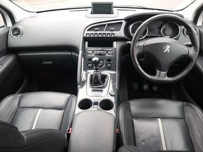 Second-hand Peugeot 3008 Sportium 112 CP (82 kW) 2012 Break
