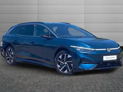 New VW ID.7 Pro 210 kW (286 HP) 2026 Aquamarine blue Estate