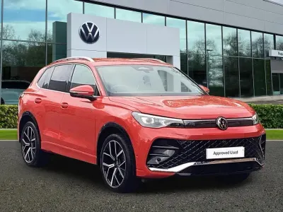 Used VW Tiguan R-line 147 HP (108 kW) 2024 Red SUV
