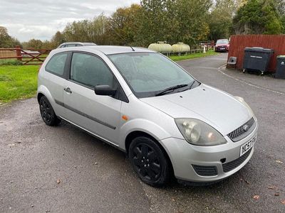 Silver Used 2007 Ford Fiesta Style Hatchback | £1,500 (Fair price)