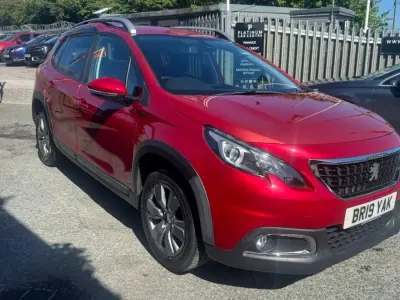 Usado Peugeot 2008 Signature Sky 2019 Rojo SUV