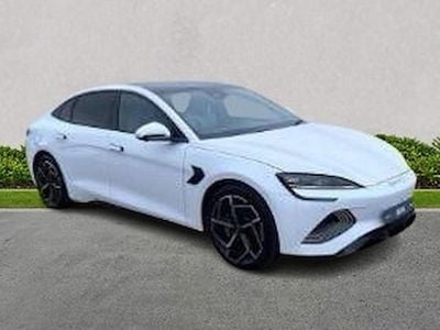 Used BYD Seal 389 kW (530 HP) 2025 White Sedan