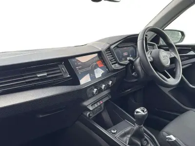 Gebraucht Audi A1 Design 94 PS (69 kW) 2023 Weiß SUV