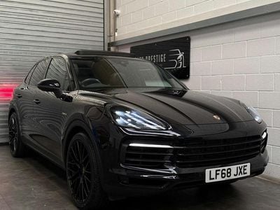 Black Used 2018 Porsche Cayenne SUV | £35,989 (Fair price)