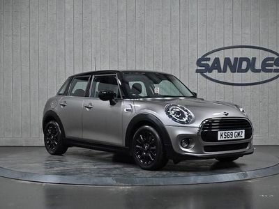 Used Mini Cooper Classic 136 HP (100 kW) 2019 Silver Hatchback