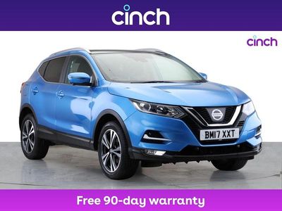 Blue Used 2017 Nissan Qashqai N-Connecta SUV | £9,289 (Fair price)