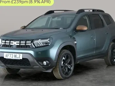 Begagnad Dacia Duster Extreme 130 HK (95 kW) 2023 Grön SUV