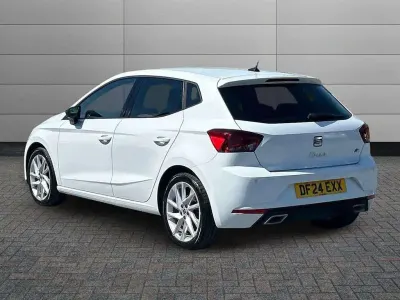 Used Seat Ibiza FR 94 HP (69 kW) 2024 White Hatchback