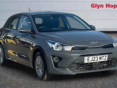 Used Kia Rio 101 HP (74 kW) 2022 Grey Hatchback