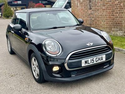 Used Mini ONE Hatch 102 HP (75 kW) 2015 Black Hatchback