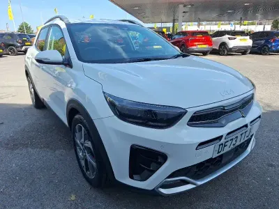 Used Kia Stonic GT-Line S 118 HP (86 kW) 2023 White SUV
