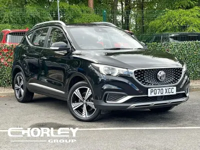 Usado MG ZS Exclusive 105 kW (143 HP) 2020 Preto SUV