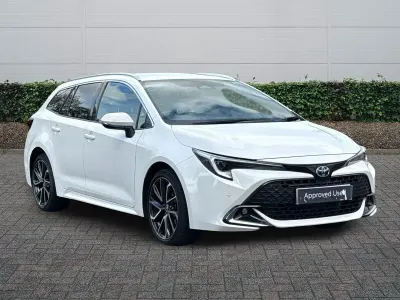 Used Toyota Corolla 2024 White Estate