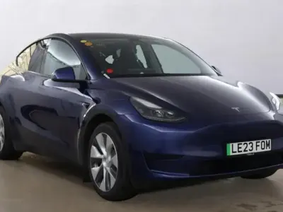 Used Tesla Model Y Standard Range 219 kW (299 HP) 2023 Blue SUV