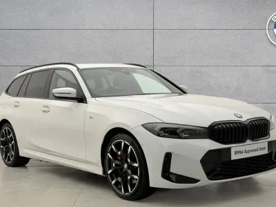 Used BMW 330 M Sport 288 HP (211 kW) 2025 White Estate