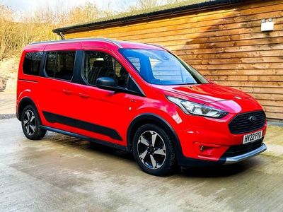 Used Ford Grand Tourneo Connect Active 120 HP (88 kW) 2022 Red MPV