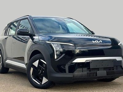 New 2025 Kia EV3 Air SUV | £36,655 (Expensive)