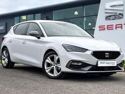 White Used 2025 Seat Leon FR Hatchback | £20,590 (Fair price)