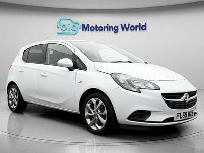 Used Vauxhall Corsa Sport 90 HP (66 kW) 2018 White Hatchback