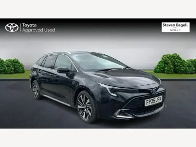 Usado Toyota Corolla Design 140 CV (102 kW) 2025 Negro Familiar
