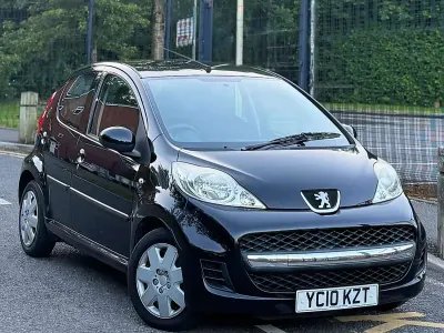 Used Peugeot 107 68 HP (50 kW) 2010 Black Hatchback