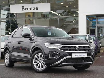 Used 2025 VW T-Roc Match SUV | £25,940 (A bit pricey)