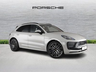 Crayon New 2025 Porsche Macan SUV | £68,500 (Fair price)