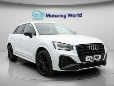 Used Audi Q2 Black Edition 150 HP (110 kW) 2021 White SUV