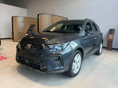 Used Seat Arona FR First Edition 115 HP (84 kW) 2026 Grey SUV