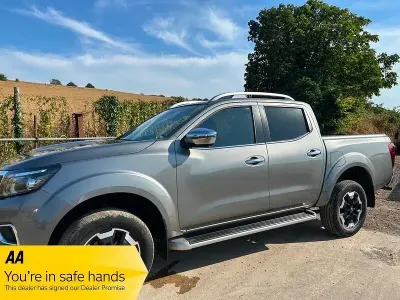 Used Nissan Navara Tekna 190 HP (139 kW) 2021 Grey Pickup