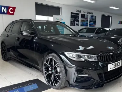 Usado BMW 330e M Sport 2021 Preto Carrinha