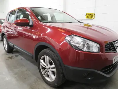 Used Nissan Qashqai Acenta 110 HP (80 kW) 2012 Red SUV