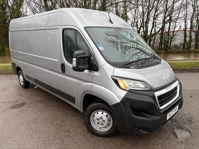 Grey Used 2021 Peugeot Boxer Van | £8,990 (Fair price)
